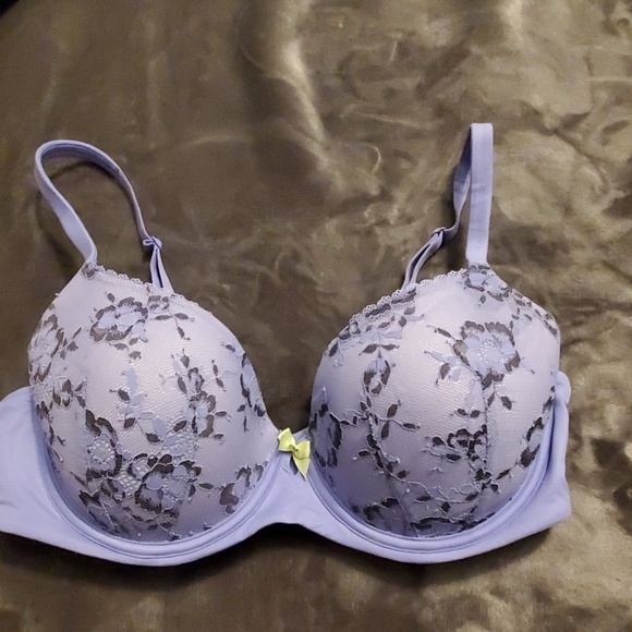 Victoria's Secret Other - Victoria's Secret Lavender Bra